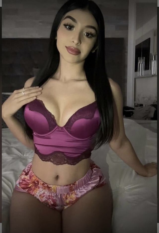 All natural Latina baddie #eFbAOsRo