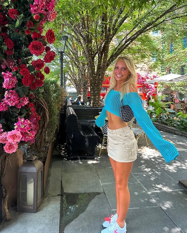 Sexy petite college teen Leah #efLg75lf