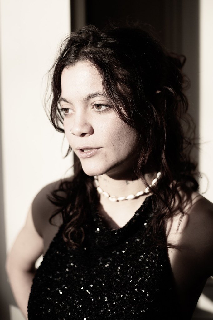 Clhoé 18yo French slut #eiE6nKYo