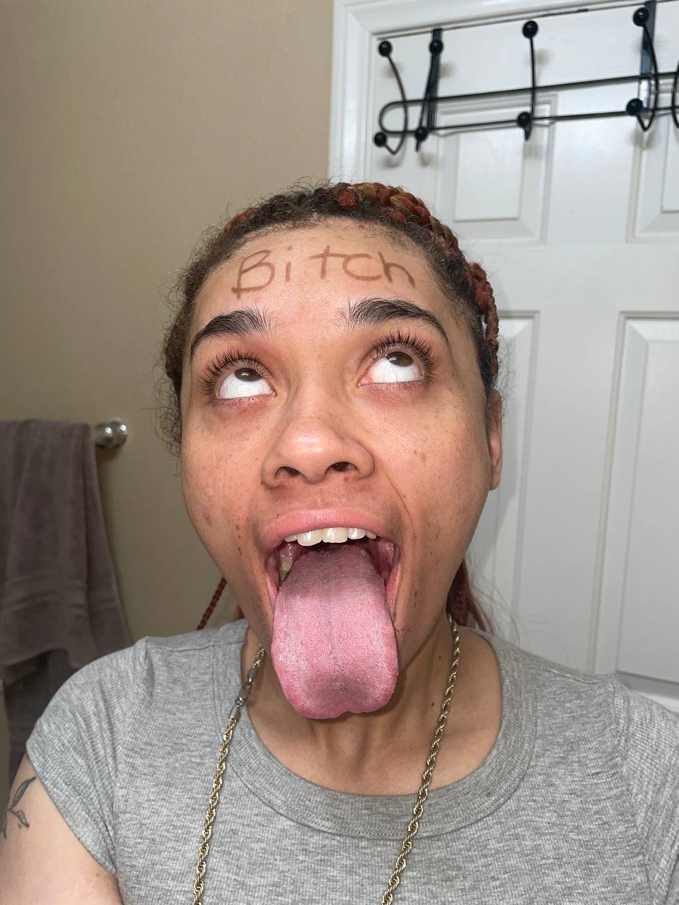 part two of my newest slut😈 #eLYctLi6