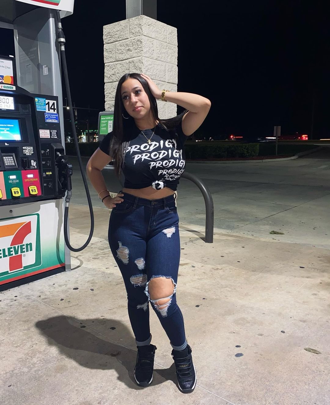 Thick Latina #es6HAx2v