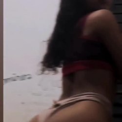 QZT8Yjgx_720p