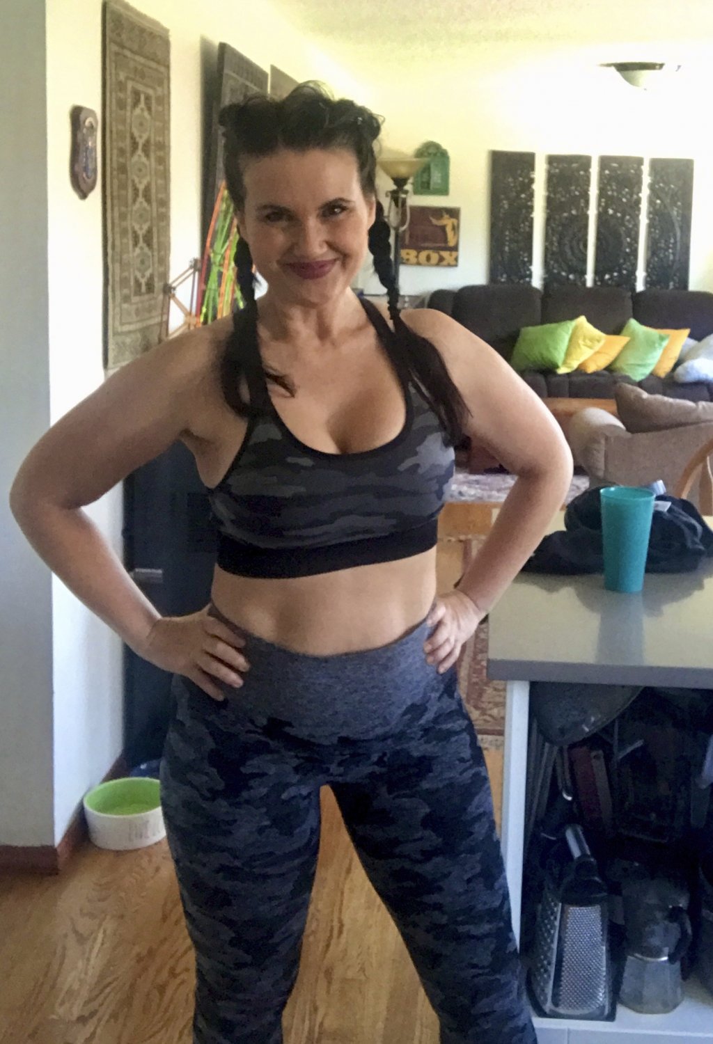 fapiwxdk Best Friends mom in sports bras and yoga pants #fApiwxDK