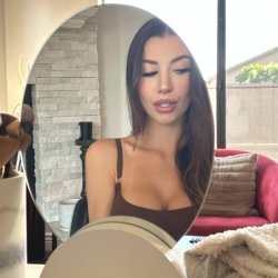 Quick and simple mirror selfie