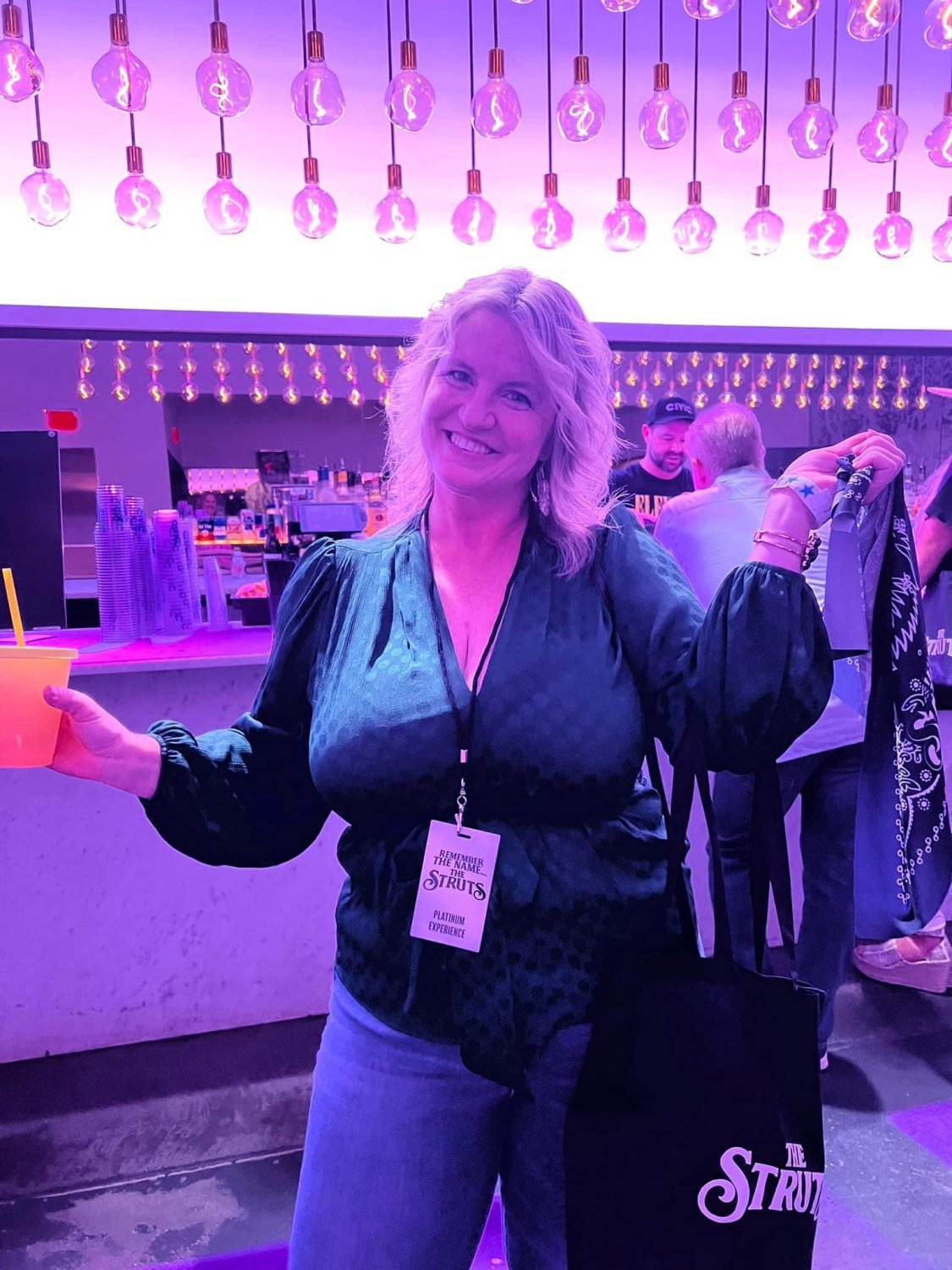 Wonder if Lorie or her husband realize that her big “gorgeous” tits have been seen by thousands #fCjlFLmk