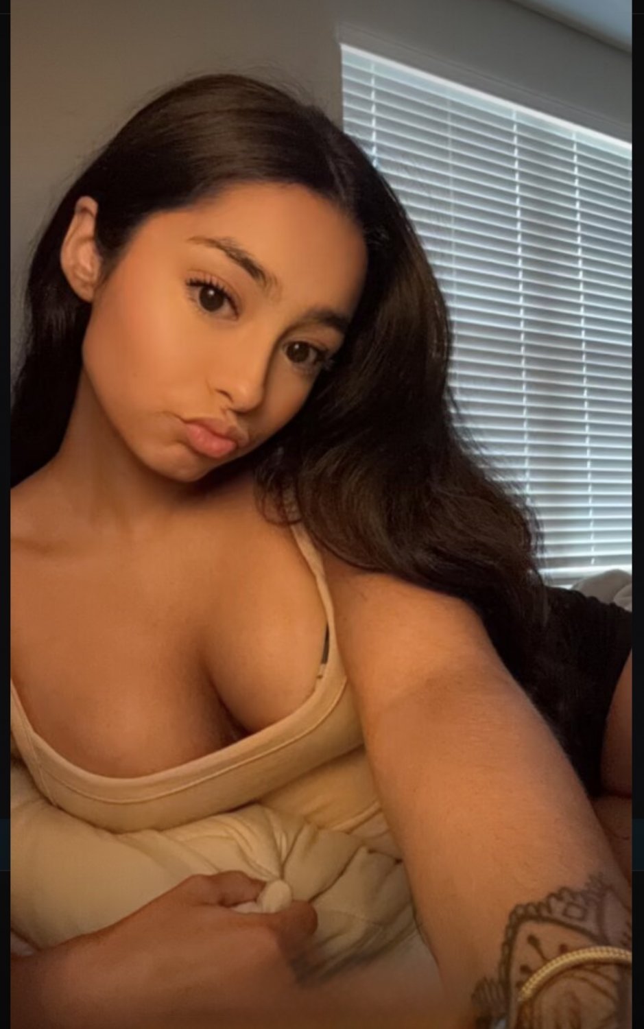 NAUGHTY LATINA SLUT #fcRgemfY