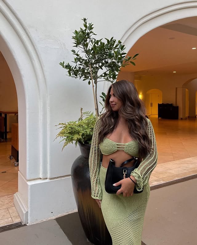 Sexy busty Hawaiian MILF Samantha pt2 #flfQZoPC