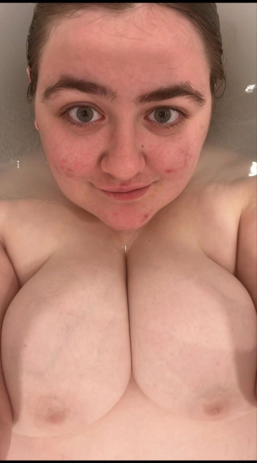 Claire is a webslut 4 life #FrxHNQgh