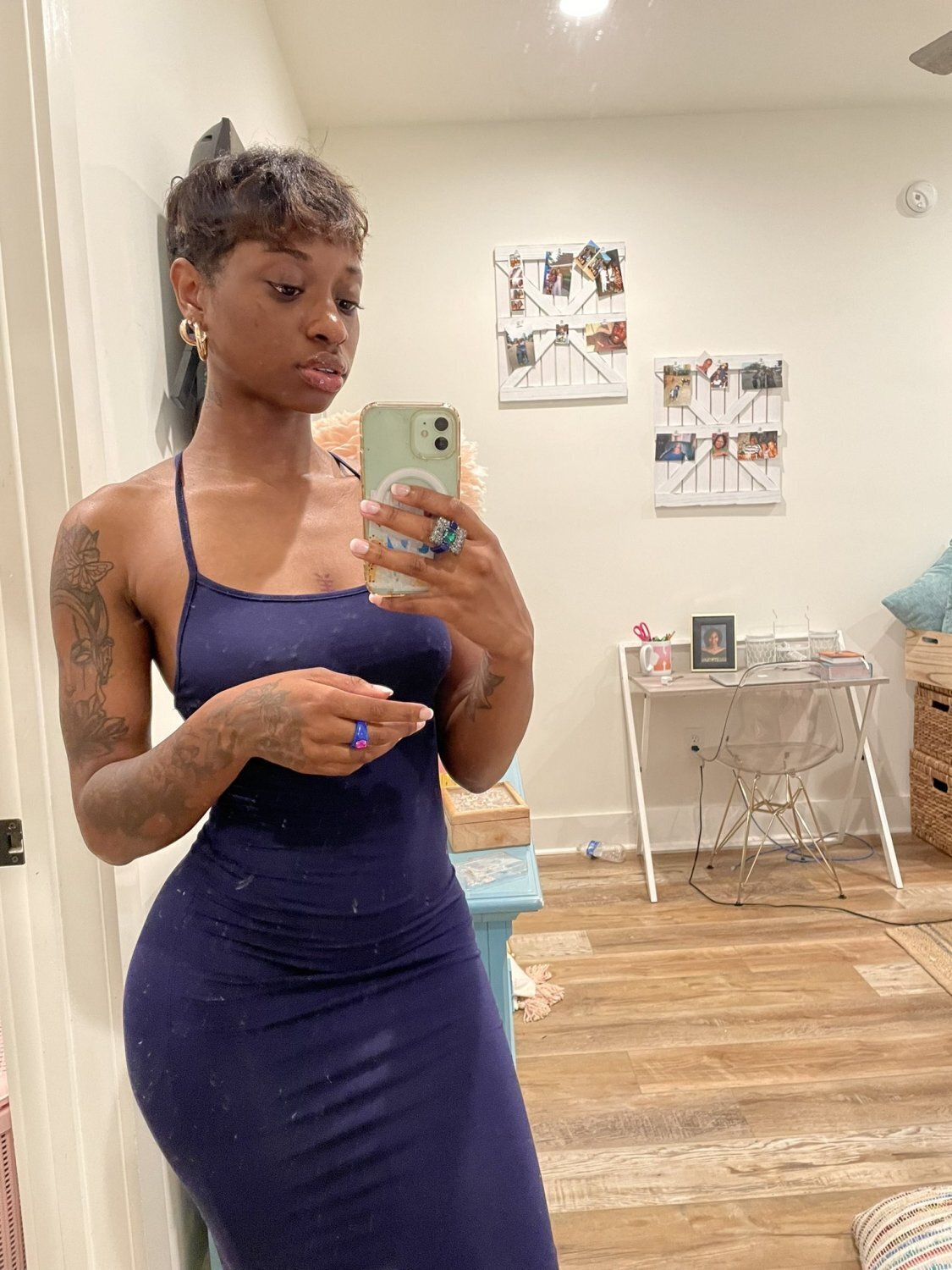 Dark Skin Tomboy Short Hair Baddie #fsy0G3Yl