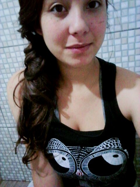 Day se mostrando no espelho #FU8uFrj5