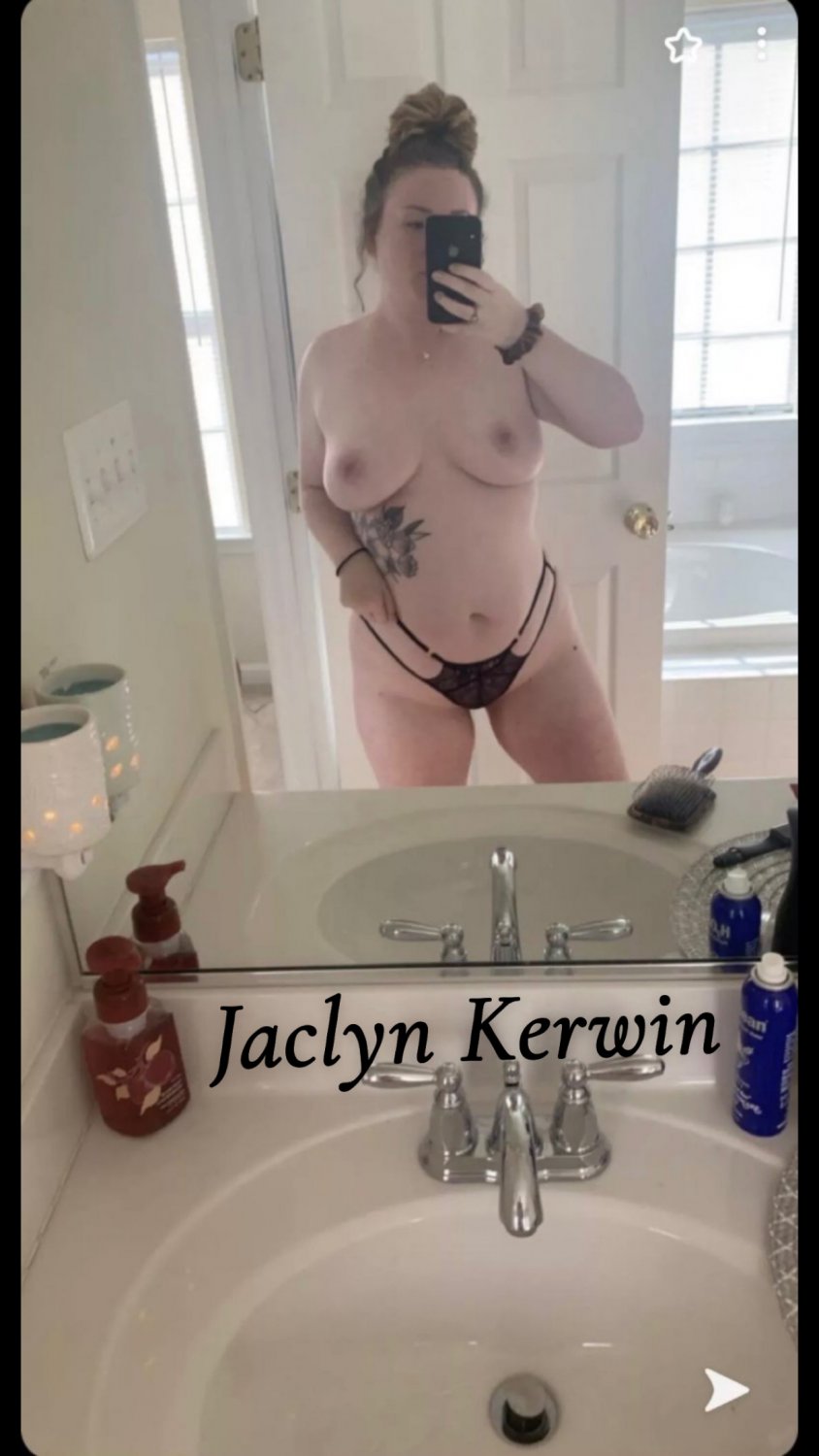 Jaclyn is hot #Fv5NrQVT