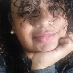 Coroa gordinha bunduda querendo socão na costela 😈🍆