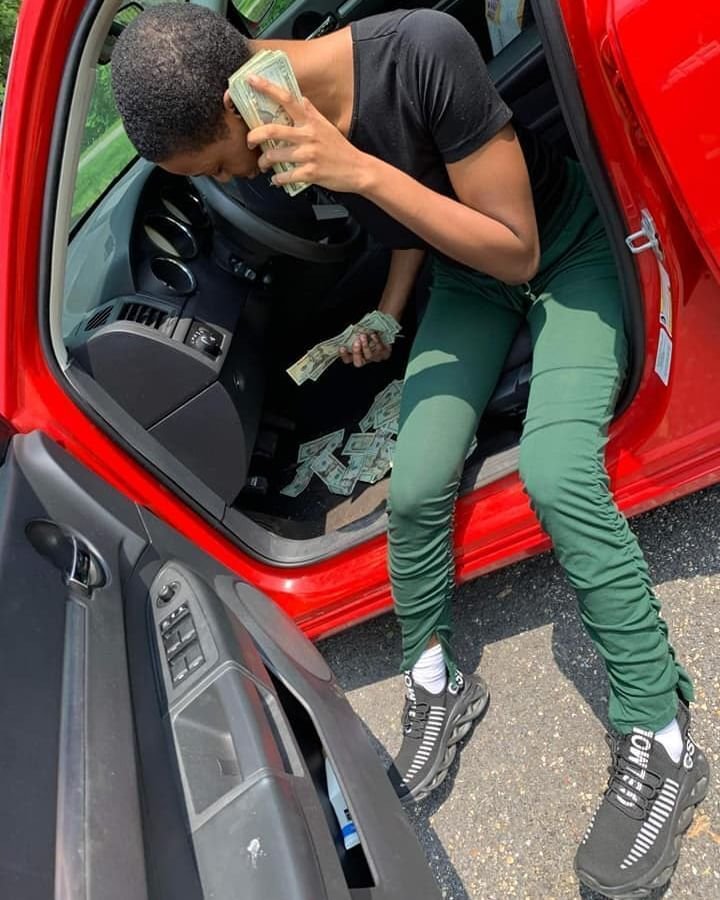 Black Dark skin Tattoo Short Hair Tomboy Lil Booty #fYpgJ5A0