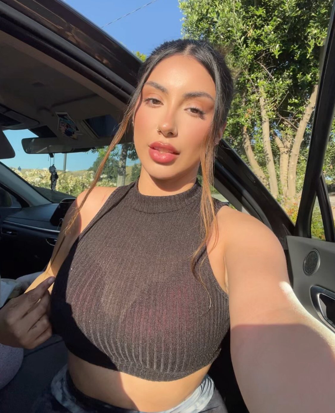 Gorgeous petite thick latina milf needs to be covered in cum… she deserves it #g0JS6jM3