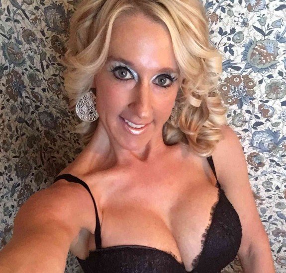 Blonde cougar #G0S1stn1