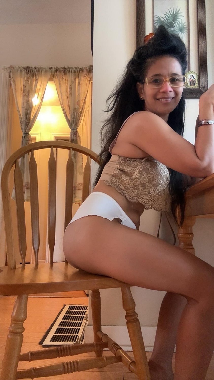 SEXY CARMELA #GauAcety