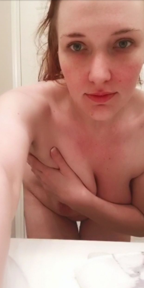 Just another college webslut caught #GD0Ci63H