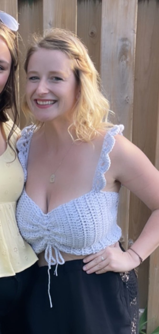 Milky whore just stopped wearing bras bc even a bra can’t hold those hangers up #GM8C9MXG
