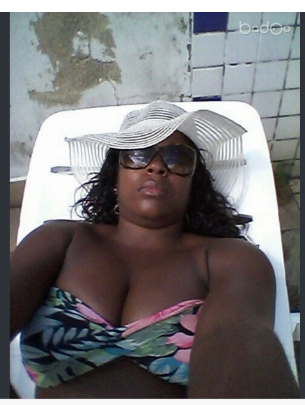 gmw4n8bn Denise negra da buceta quente!! #GMw4N8bn