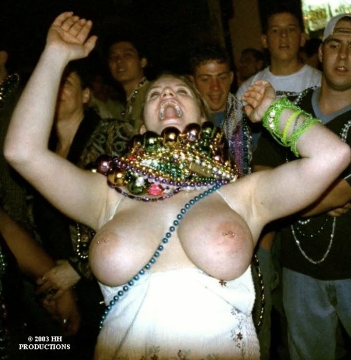 Wonder if Lorie or her husband realize that her big “gorgeous” tits have been seen by thousands #gPw7AHng