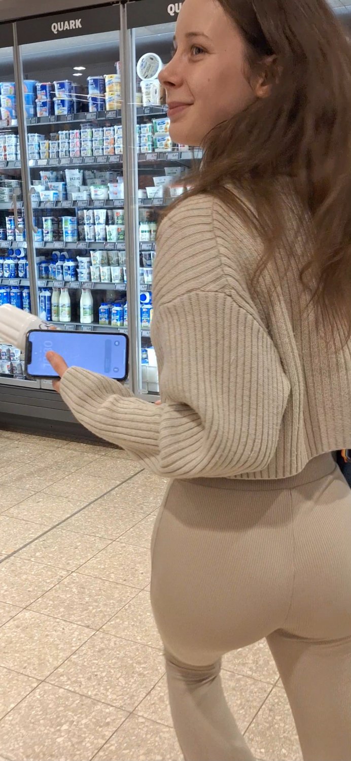 1,000,000MV special Big Booty Candids #gZeA3mnQ