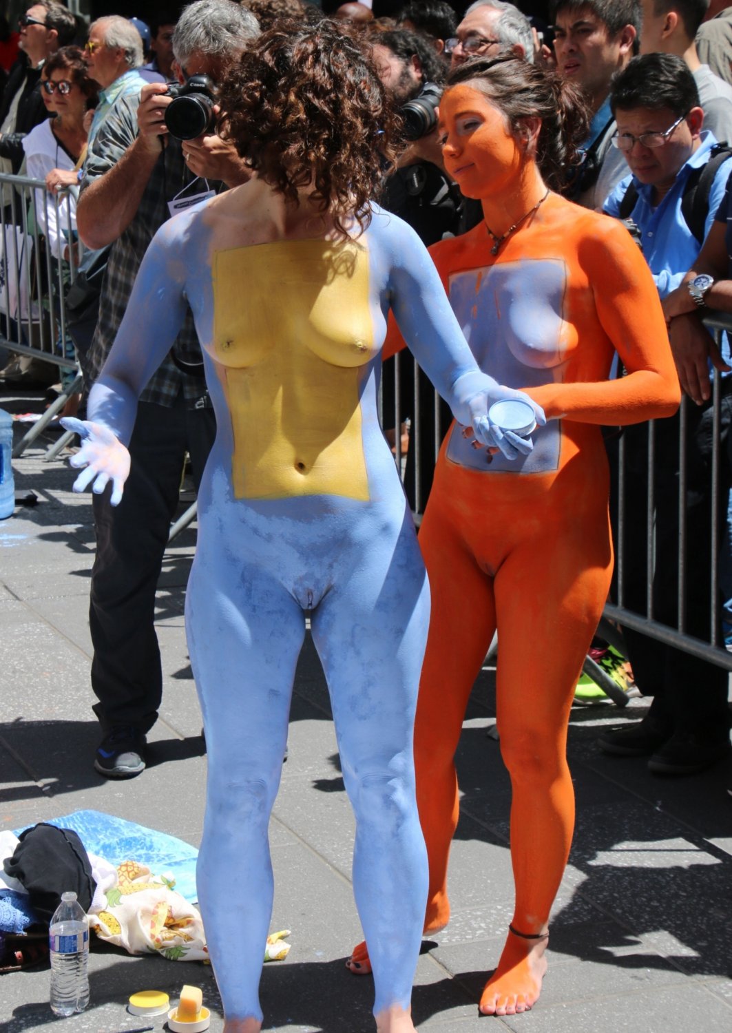 Pretty Nudist New Yorker Body Paint #gzwZhu77