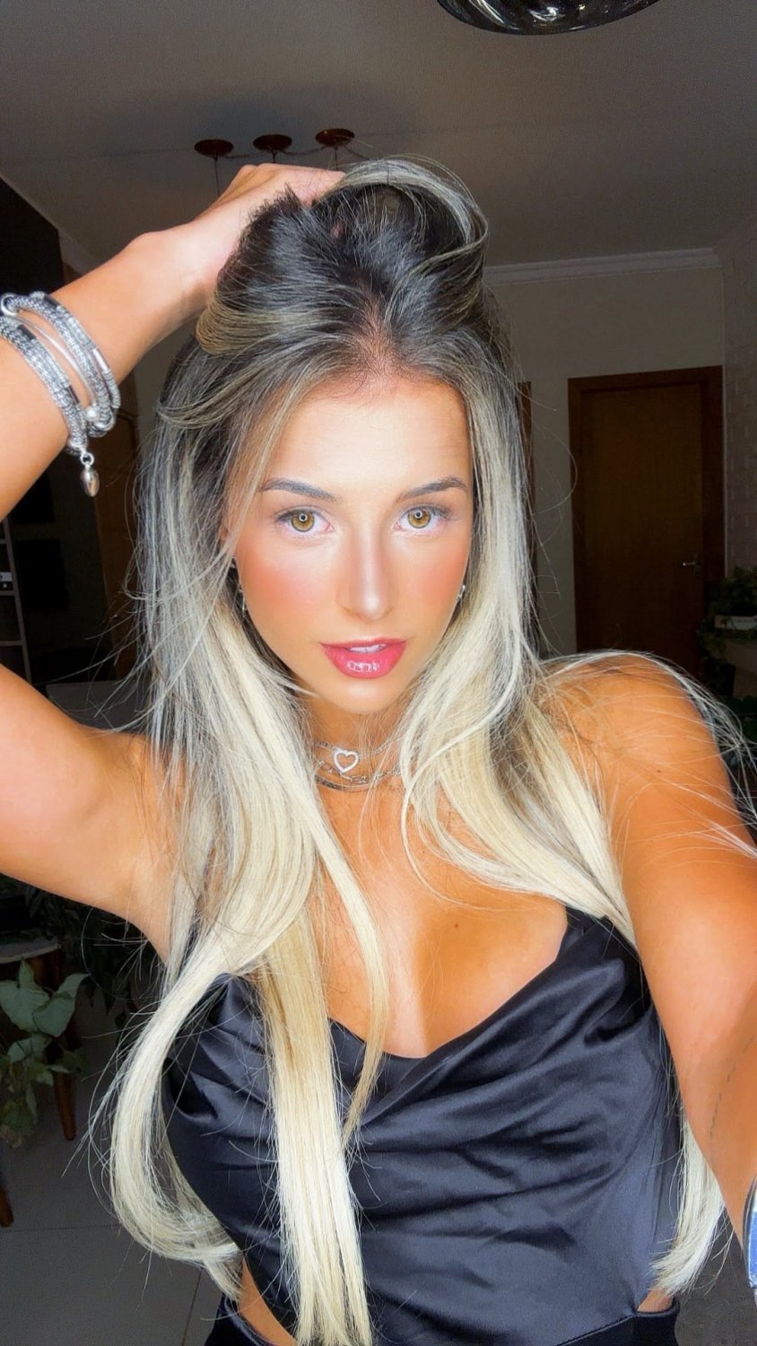 Anna Clara Rios #HaOCqErY