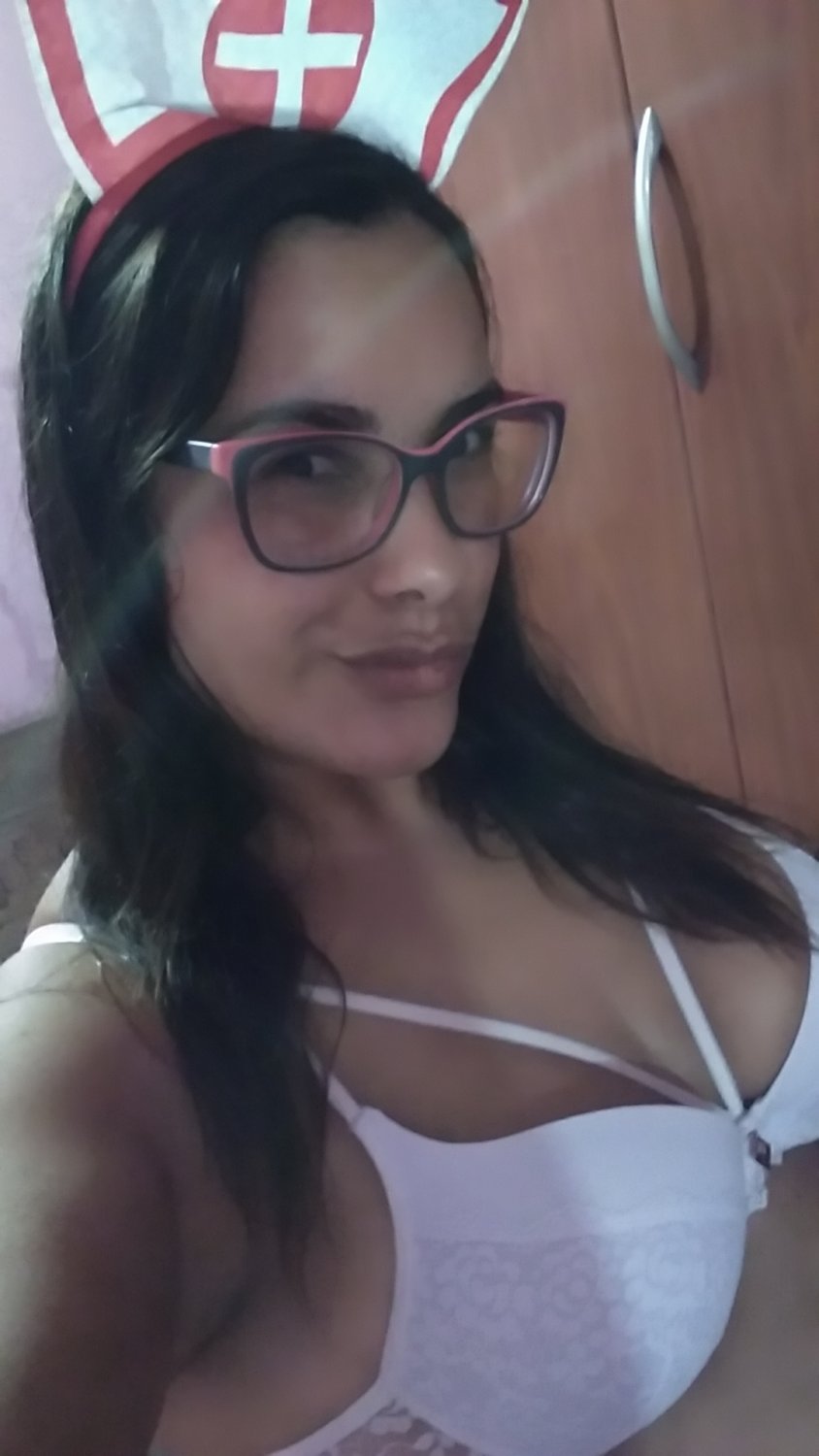 Vanessa milf mostrando os peitos #hBnLJDtw