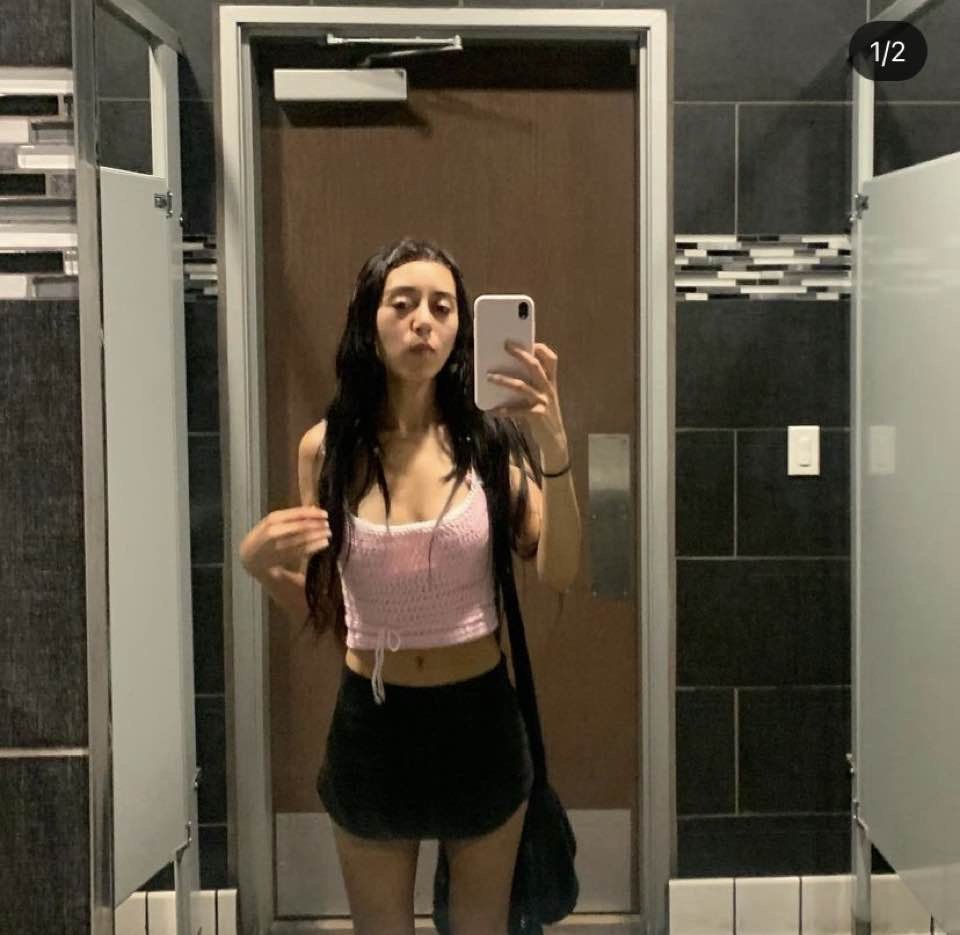 RANDOM WHORES DOR FREE USE #hBNqSsTy