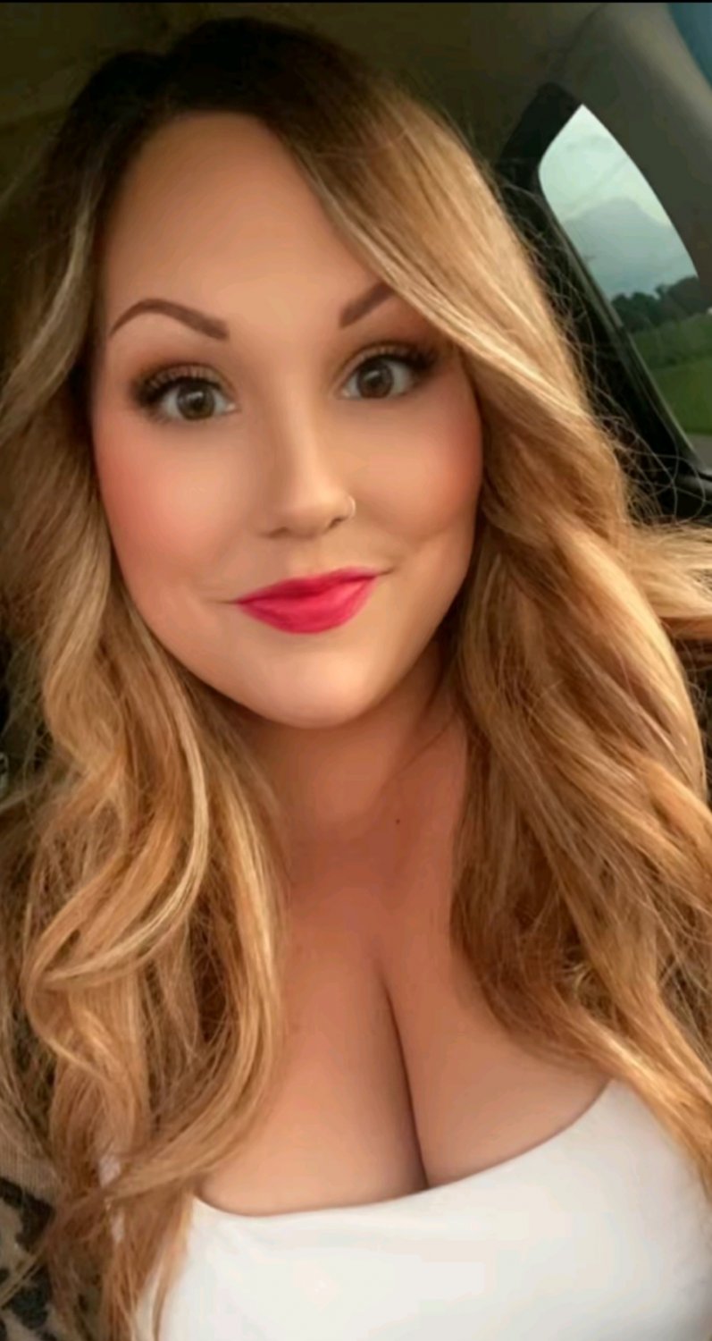 Guy submitted his friend's wife because she is gorgeous. Tiffany Kentucky #hdfVF3le