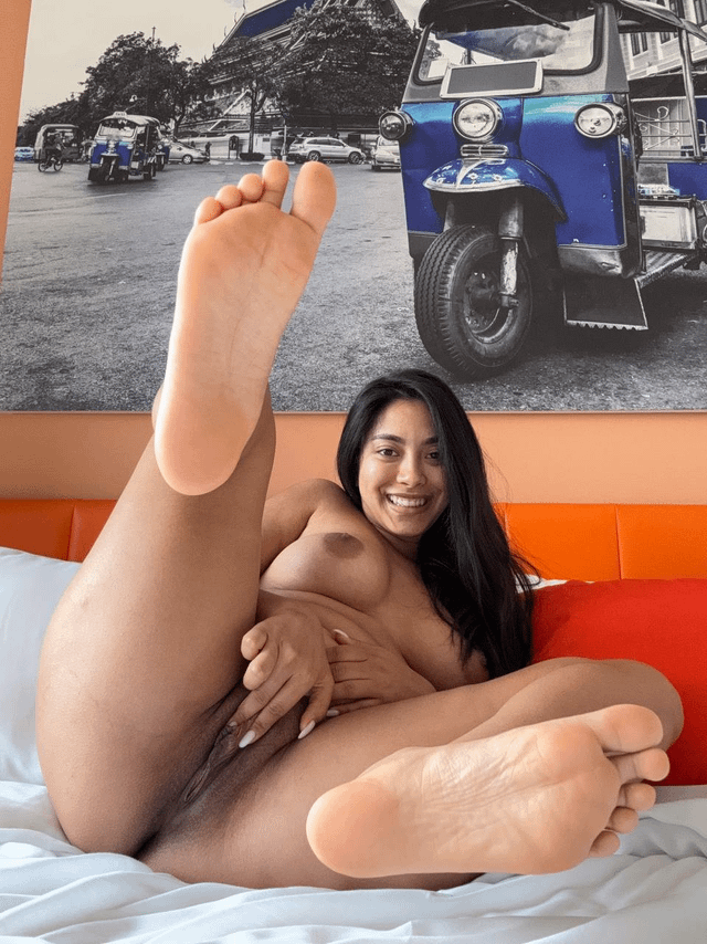 Plump Sexy Spread Pussy n Anus Asian Fucktoy #HDuY987W