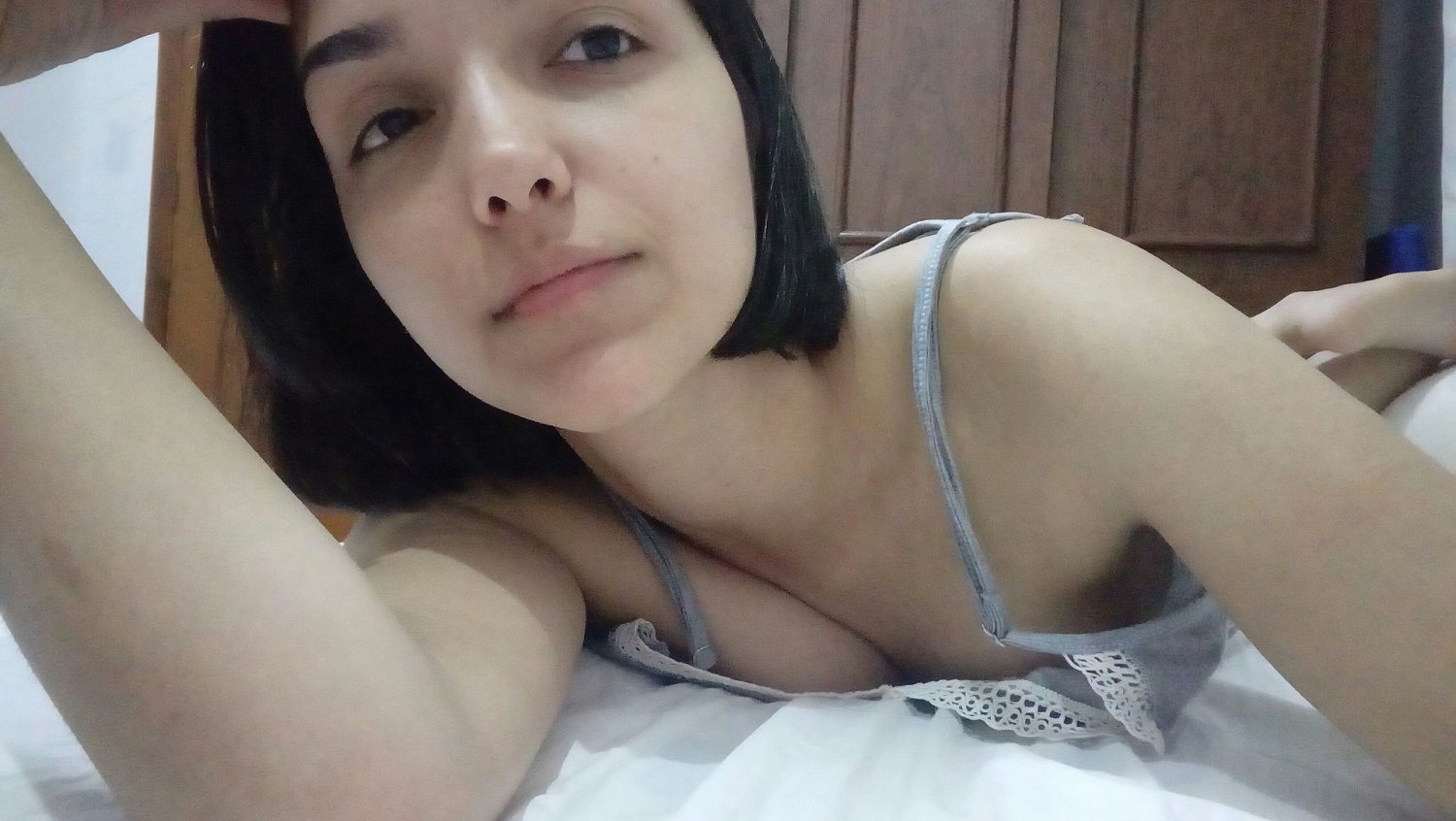 Gabriela cheia de tesão #hf4ThUBX