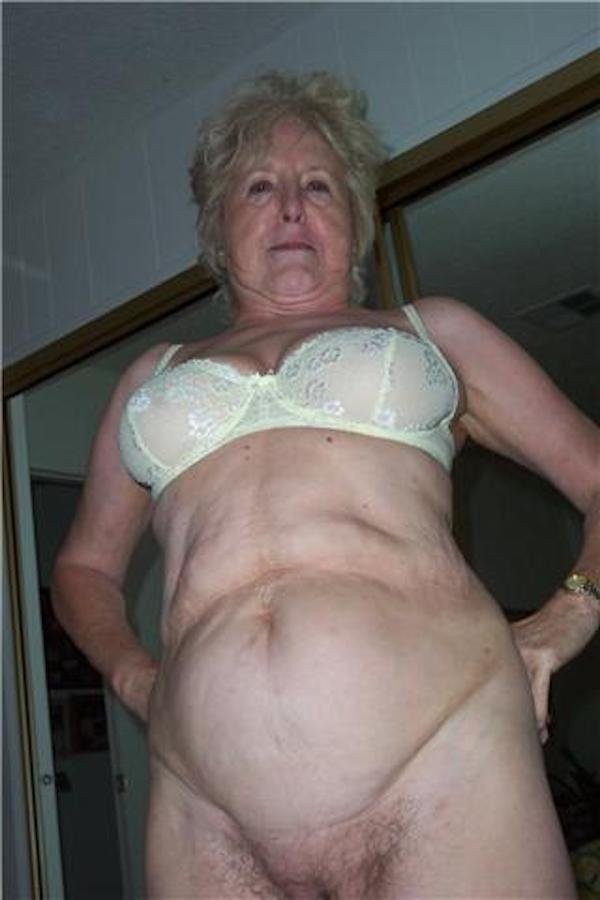 Pussies here on Erome. My wife is there, and yours? #hFsh3eFV