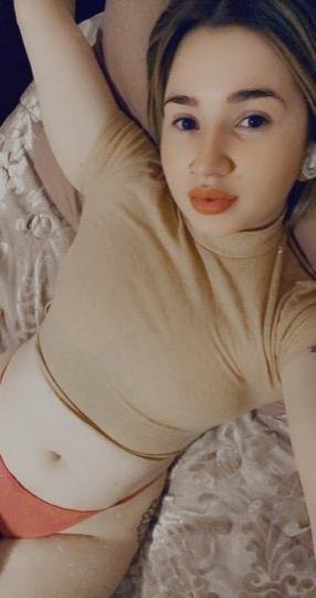 25 year old Nicole escort in INGLEWOOD LAX AREA CENTURY #hgmrwTL3