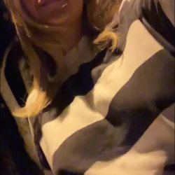 💛Rate my boobs from 1 to 10🤞 (big tits, big boobs)