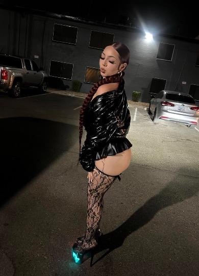 20 year old yaya Latina escort in Las Vegas #HkxNYLVg