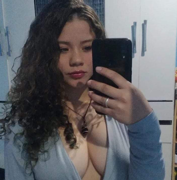 Novinha peituda gostosa #HnQ5sBSD