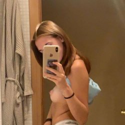 Sexy 20YO Marta Wants you to Cum to her.
