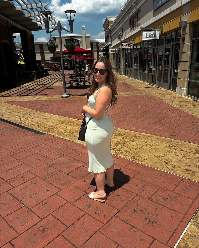 Thick milf #HTLSVn3C
