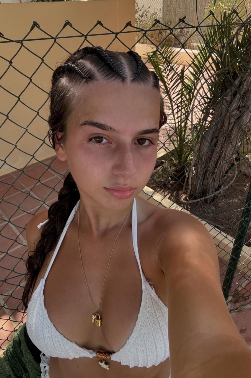 Lucia Correa #hvLemDr0