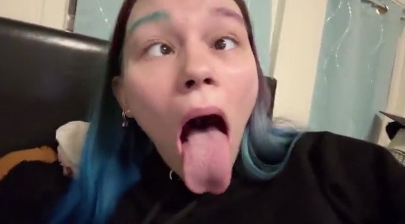 Nut shot face haha #I1jDr58J