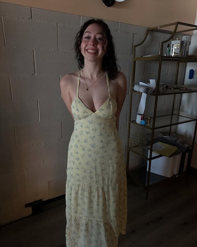 Sexy busty college teen Landri #I8IBh57v