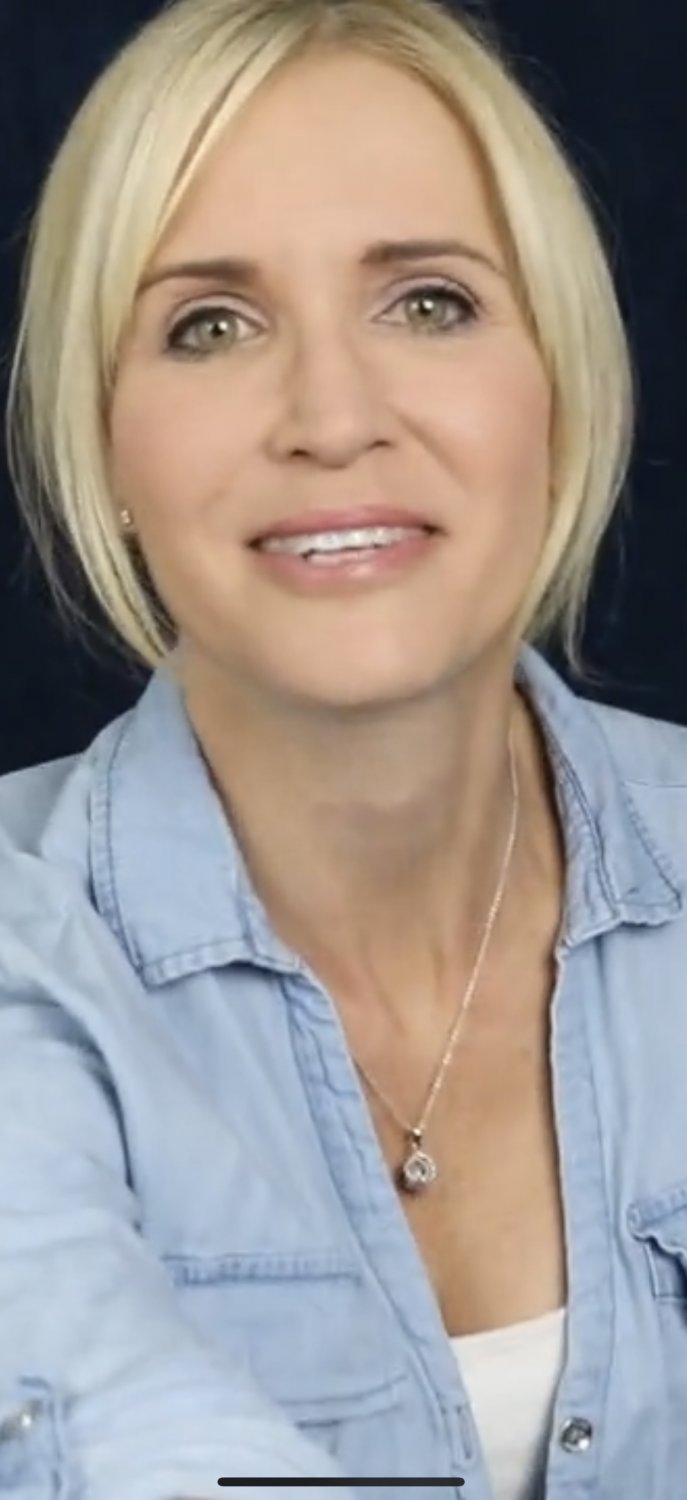 Nurse, New Bride, Stacy, 39, tag teamed at wedding & still cheating in hotels & car all raw cock. #ibtlYhb9
