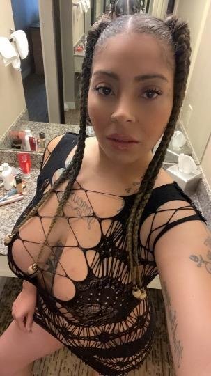 28 year amber escort in Vegas Henderson surrounding areas #iD8lPTvp