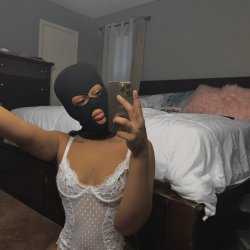 𝐏𝐑𝐄𝐓𝐓𝐘𝐏𝐔𝐒𝐒𝐋𝐈𝐘𝐀𝐇 🍑 Pretty Puss Liyah 🍆
