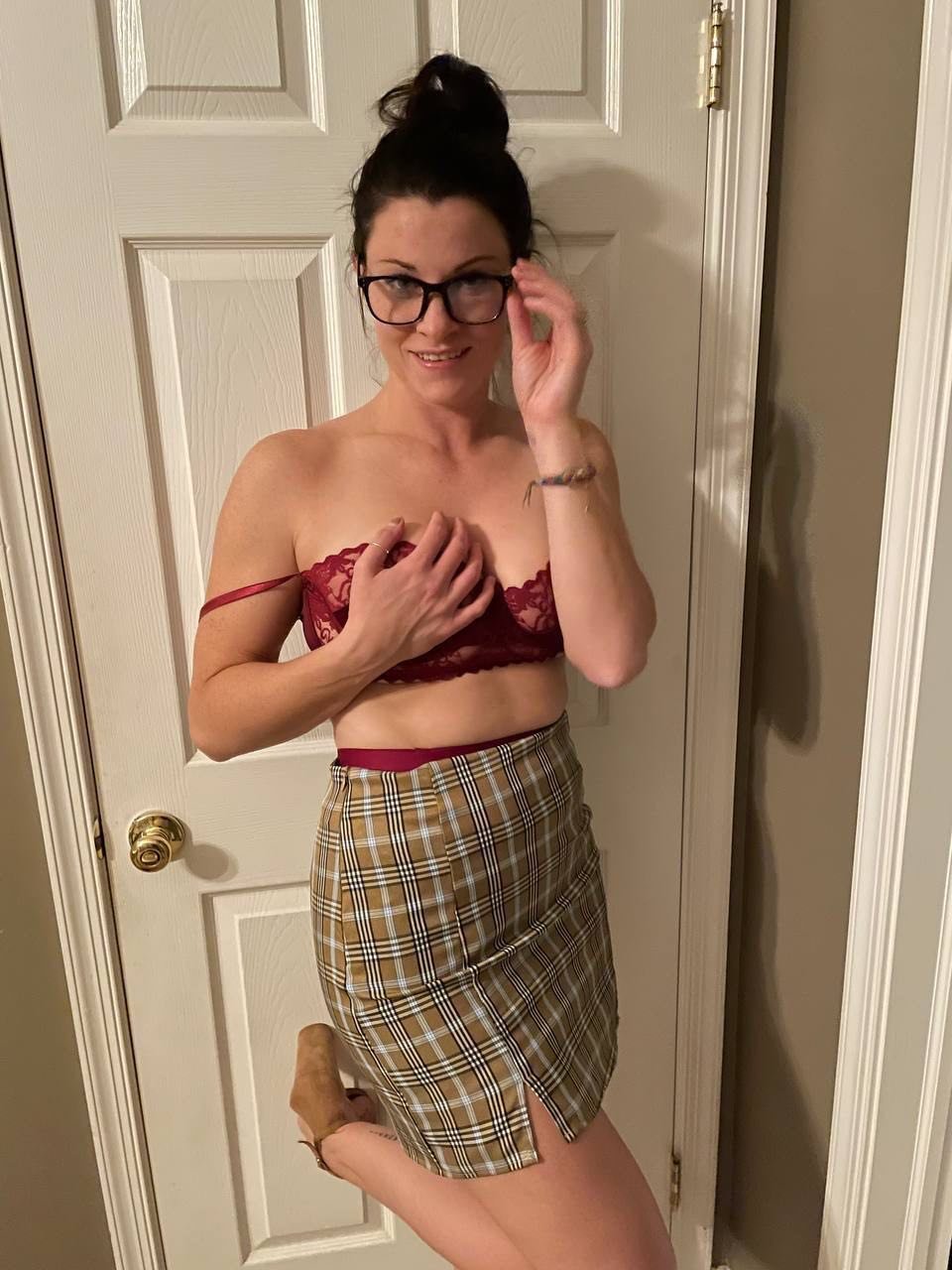 HotWife #IexaQoSi