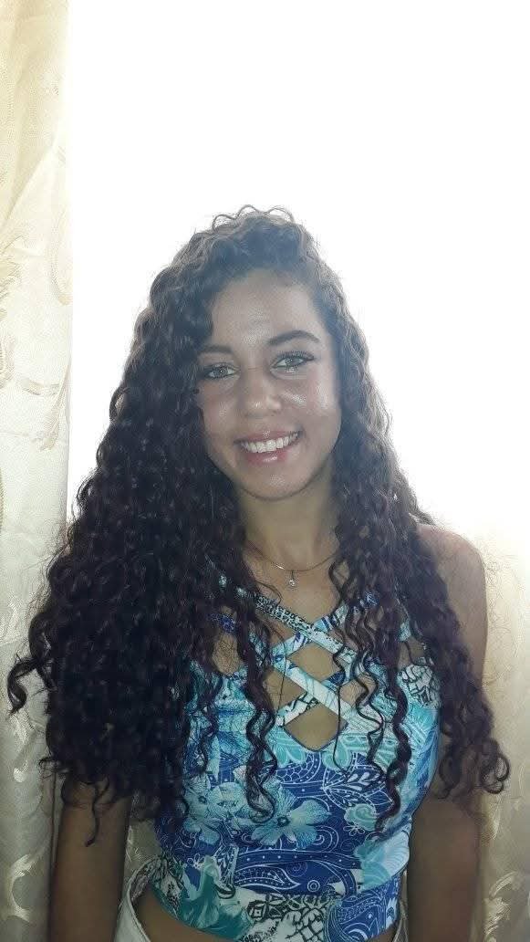 Delícia do cabelo cacheados 😍😏💦🔥 #iFVaI0Zw