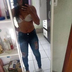 Juh morena gostosa