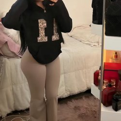 sexy latina