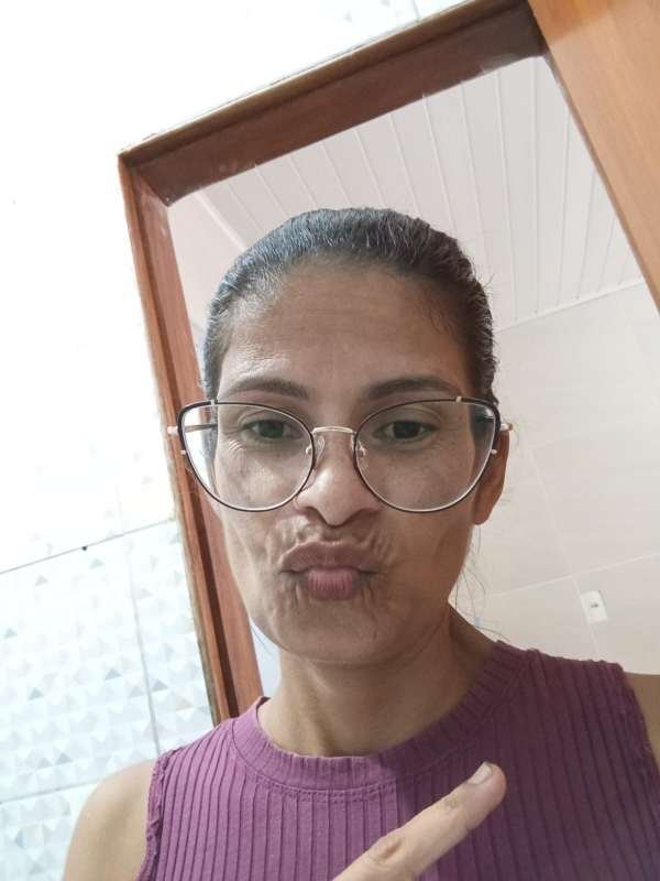 Crente coroa magrinha #ikGxGlfY
